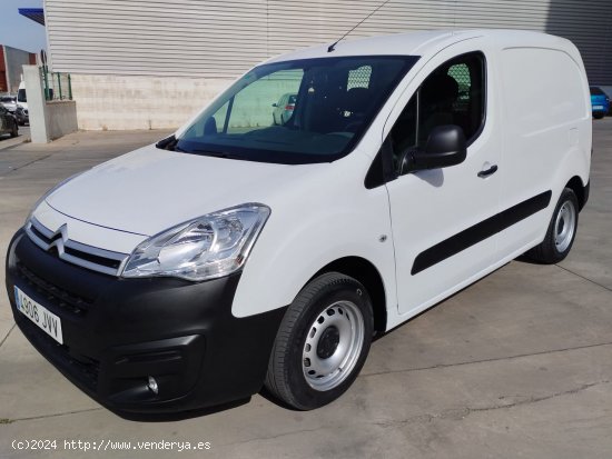 Citroën Berlingo  Furgon L1 1.6 HDI 75CV MT5 E6 Nacional Certificado en km y carrocería - Malaga