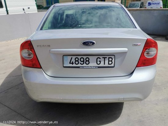 Ford Focus 1.6  TDCI GHIA CERTIFICADO DE KILOMETROS Y CARROCERIA - Malaga