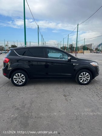 Ford Kuga 2.0 TDCi 140cv 4WD Titanium Powershift CERTIFICADO DE KILOMETROS Y CARROCERIA - Malaga