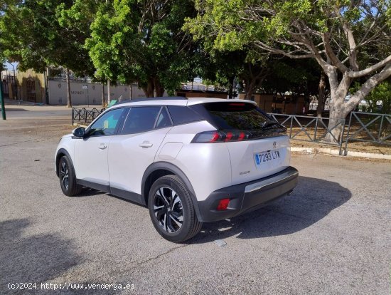 Peugeot 3008 1.5L BlueHDi 96kW 130CV SS Allure CERTIFICADO DE KILOMETROS Y CARROCERIA - Malaga