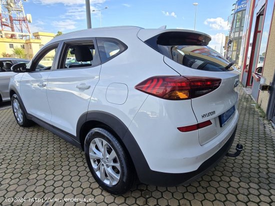 Hyundai Tucson 1.6 CRDI 85kW (116CV) 48V SLE 4X2 - ALACALA DE GUDAIRA