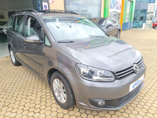 Volkswagen Touran 1.6 TDI 105cv Edition Bluemotion Tech 7 PLAZAS - ALACALA DE GUDAIRA