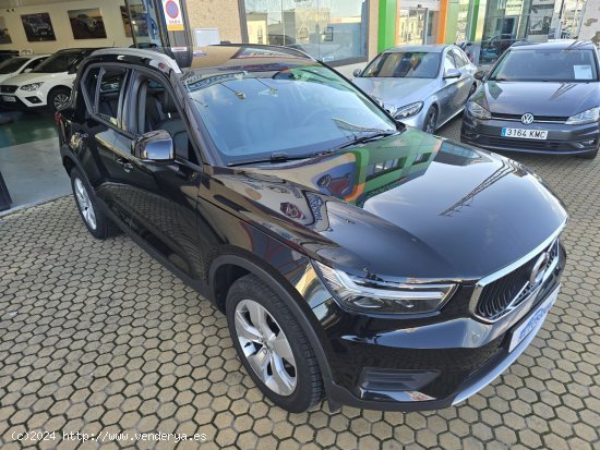 Volvo XC40 2.0 D3 Momentum Pro Auto 5p. - ALACALA DE GUDAIRA