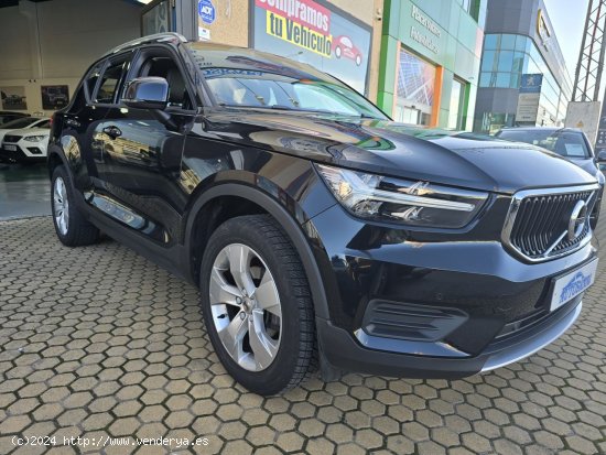 Volvo XC40 2.0 D3 Momentum Pro Auto 5p. - ALACALA DE GUDAIRA