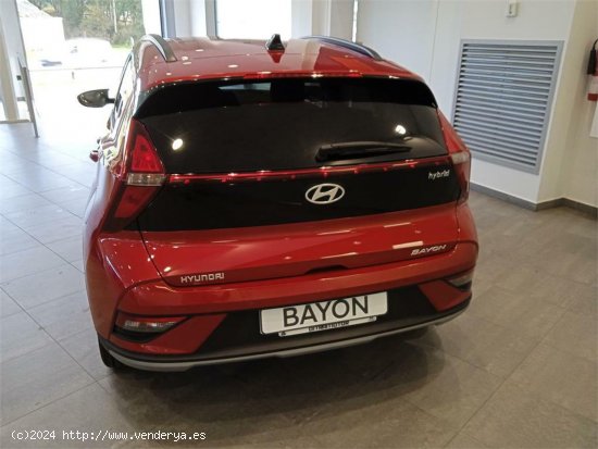 Hyundai Bayon 1.0 TGDI 74kW (100CV) 48V Maxx DCT - Lugo