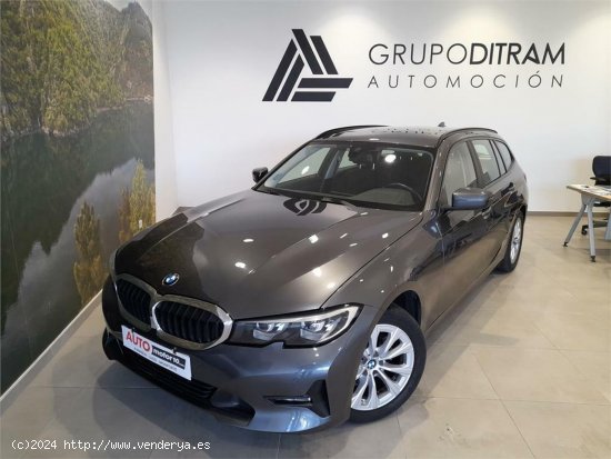 BMW Serie 3 318d Auto.Touring - 