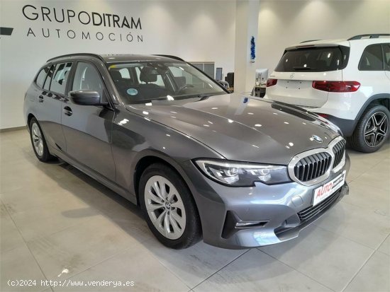 BMW Serie 3 318d Auto.Touring - 