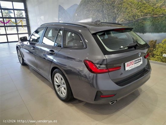 BMW Serie 3 318d Auto.Touring - 