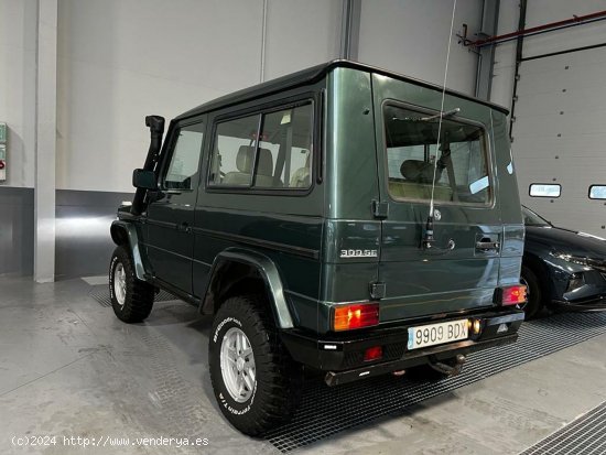 Mercedes Clase G 300 - 