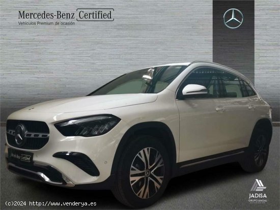 Mercedes GLA 180 - 