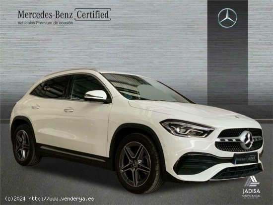 Mercedes GLA 200 - 