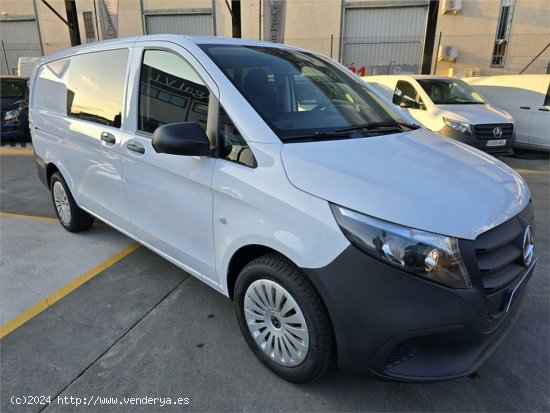 Mercedes Vito 110CDI 75kW Mixto Pro Larga - Jerez de la Frontera