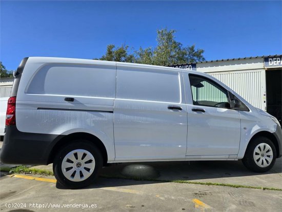 Mercedes Vito 116CDI 120kW furgón Select larga - Jerez de la Frontera