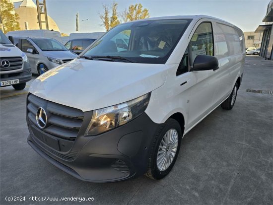  Mercedes Vito e-Vito 112 Furgón Larga - Jerez de la Frontera 