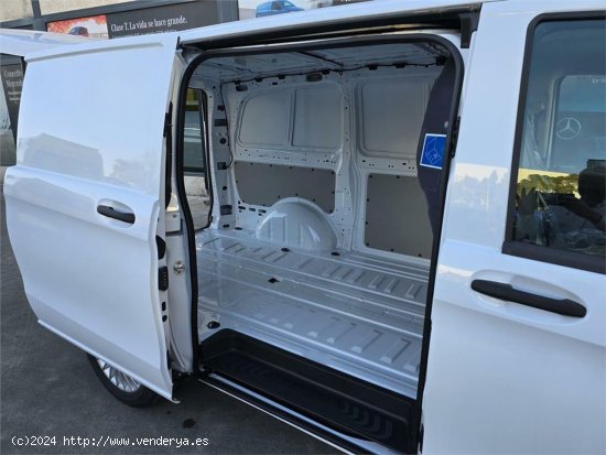 Mercedes Vito e-Vito 112 Furgón Larga - Jerez de la Frontera