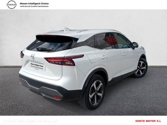 Nissan Qashqai DIG-T 116kW Xtronic N-Connecta - 