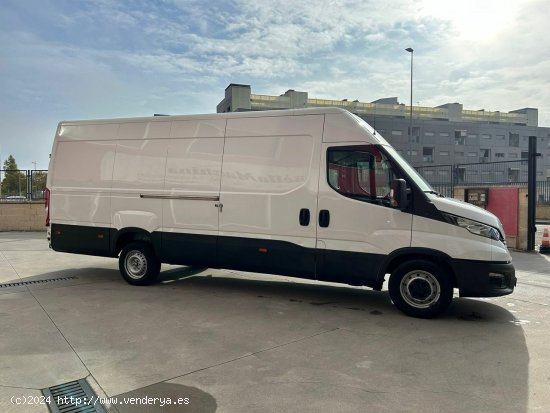 Iveco Daily 35S 16 160CV - Parla