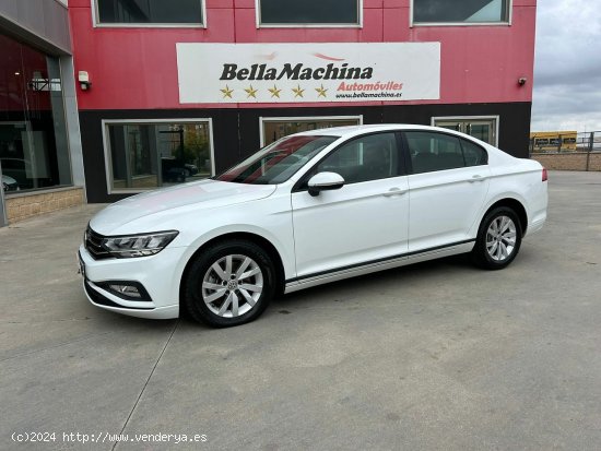 Volkswagen Passat 2.0 TDI 110kW (150CV) - Parla