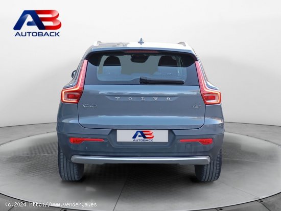 Volvo XC40 1.5 T5 Twin Momentum Auto - Navalcarnero