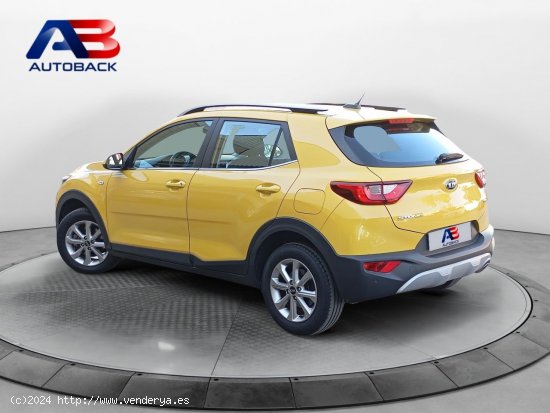 Kia Stonic 1.6 CRDi VGT 85kW (115CV) Concept - Navalcarnero