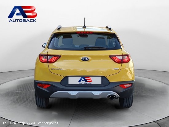 Kia Stonic 1.6 CRDi VGT 85kW (115CV) Concept - Navalcarnero