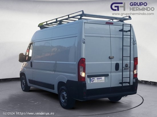 Fiat Ducato 33 L2 H2 2.3 MULTIJET 140 CV - Ponteareas