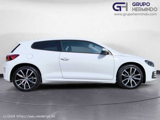 Volkswagen Scirocco 1.4 TSI 125 BMT R-LINE - Ponteareas