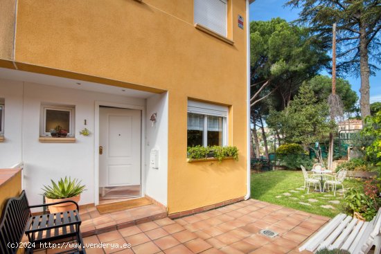 Unifamiliar adosada en venta  en Platja d Aro - Girona