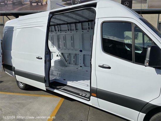 Mercedes Sprinter 315 CDI LARGO L PRO - 