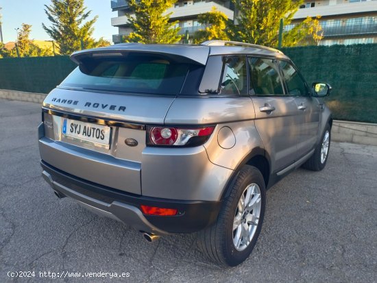 Land-Rover Range Rover Evoque  2.2L SD4 190CV 4x4 Pure Tech Auto - St. Joan Despi