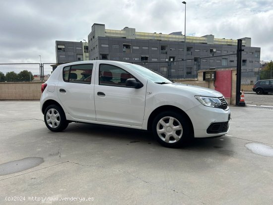 Dacia Sandero Essential 1.0 55kW (75CV) - Parla