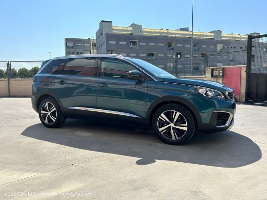 Peugeot 5008 1.5 BlueHDi 96kW (130CV) S&S Allure - Parla