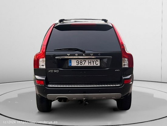 Volvo XC-90 D5 Momentum Geartronic - Barcelona