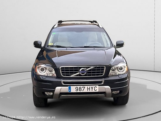 Volvo XC-90 D5 Momentum Geartronic - Barcelona