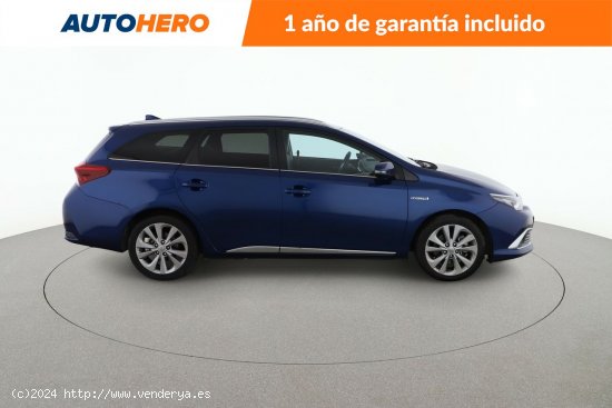 Toyota Auris 1.8 Hybrid Advance - 