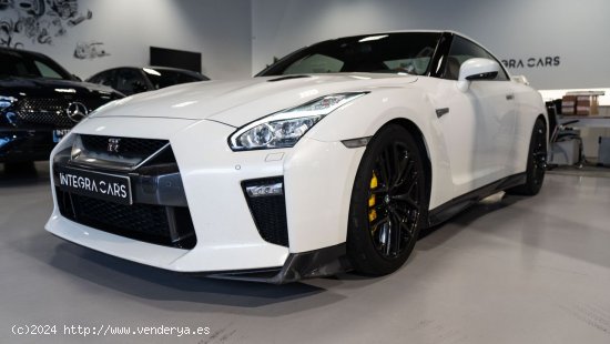 Nissan GT-R NISSAN GT-R 3.8G V6 Black Edition - Sabadell