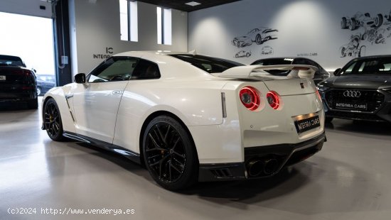 Nissan GT-R NISSAN GT-R 3.8G V6 Black Edition - Sabadell