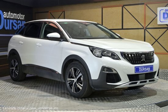 Peugeot 3008   1.2 PURETECH 96KW 130CV ALLURE SS - 