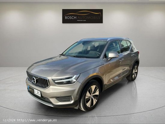 Volvo XC40 Recharge PHEV T4 Core 211cv - Vilassar de Dalt