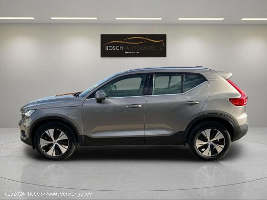 Volvo XC40 Recharge PHEV T4 Core 211cv - Vilassar de Dalt