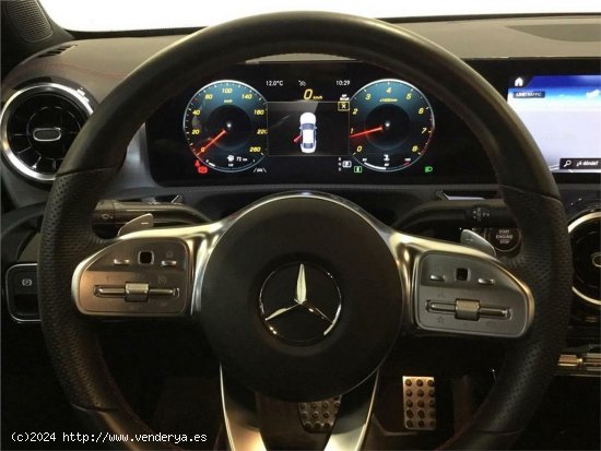 Mercedes CLA 180 - 