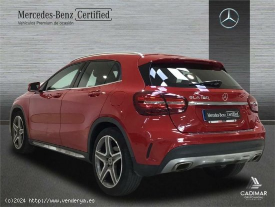 Mercedes GLA 180 - 