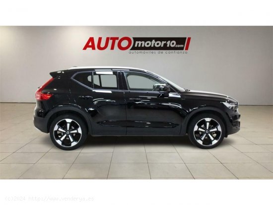 Volvo XC40 2.0 D3 AWD Momentum Auto - 