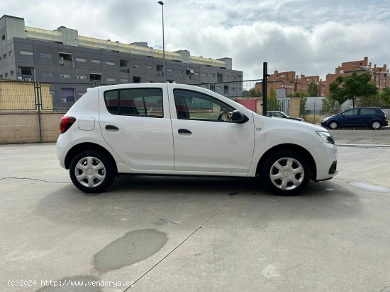 Dacia Sandero Essential 1.0 55kW (75CV) - Parla