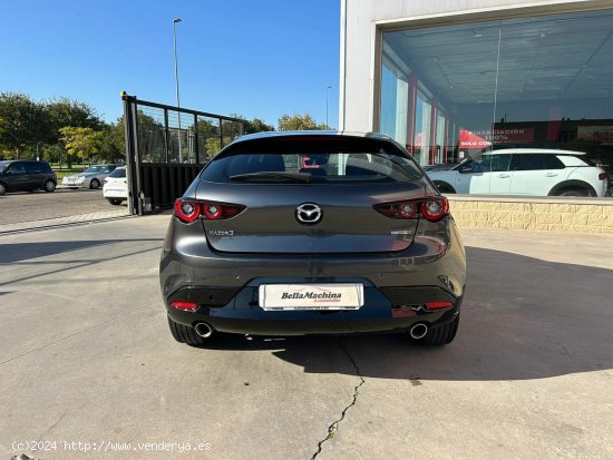 Mazda 3 2.0 e-SKYACTIV-X ZENITH - Parla