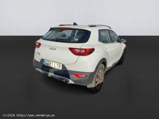 Kia Stonic 1.0 T-GDi 88kW (120CV) MHEV Drive DCT - Navalcarnero