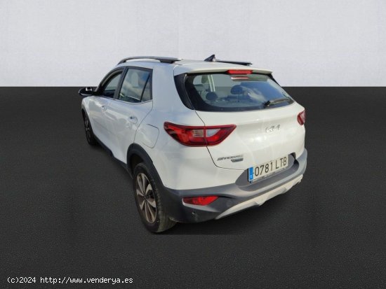 Kia Stonic 1.0 T-GDi 88kW (120CV) MHEV Drive DCT - Navalcarnero