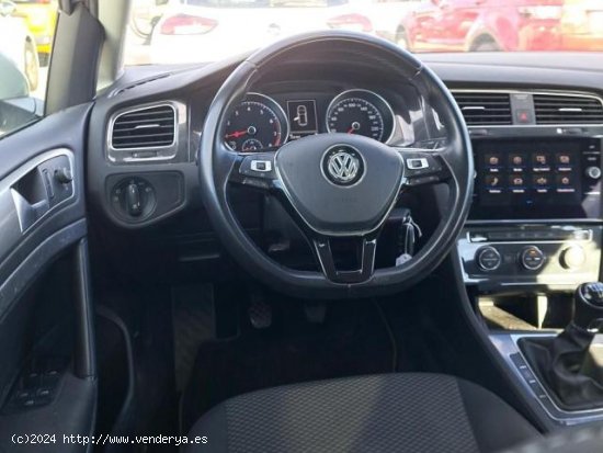 VOLKSWAGEN Golf en venta en Pamplona/IruÃ±a (Navarra) - Pamplona/IruÃ±a