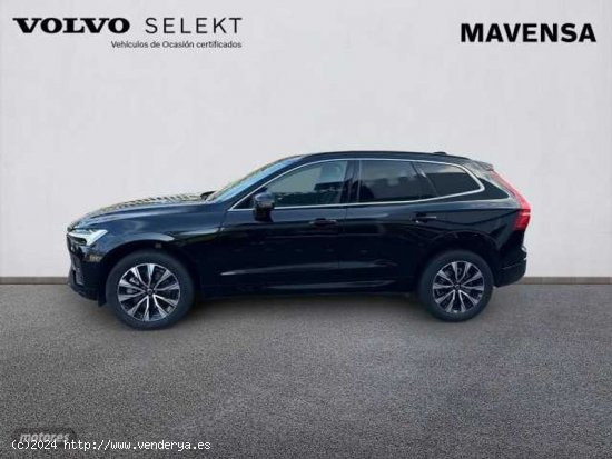 Volvo XC 60 Core, B4 (gasolina), Gasolina de 2023 con 36.223 Km por 41.800 EUR. en Badajoz