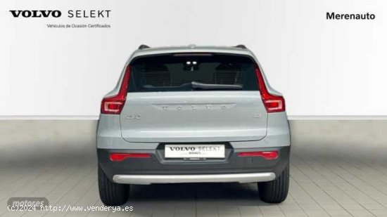 Volvo XC40 2.0 B3 CORE AUTO 163 CV de 2024 con 1 Km por 37.900 EUR. en A Coruna